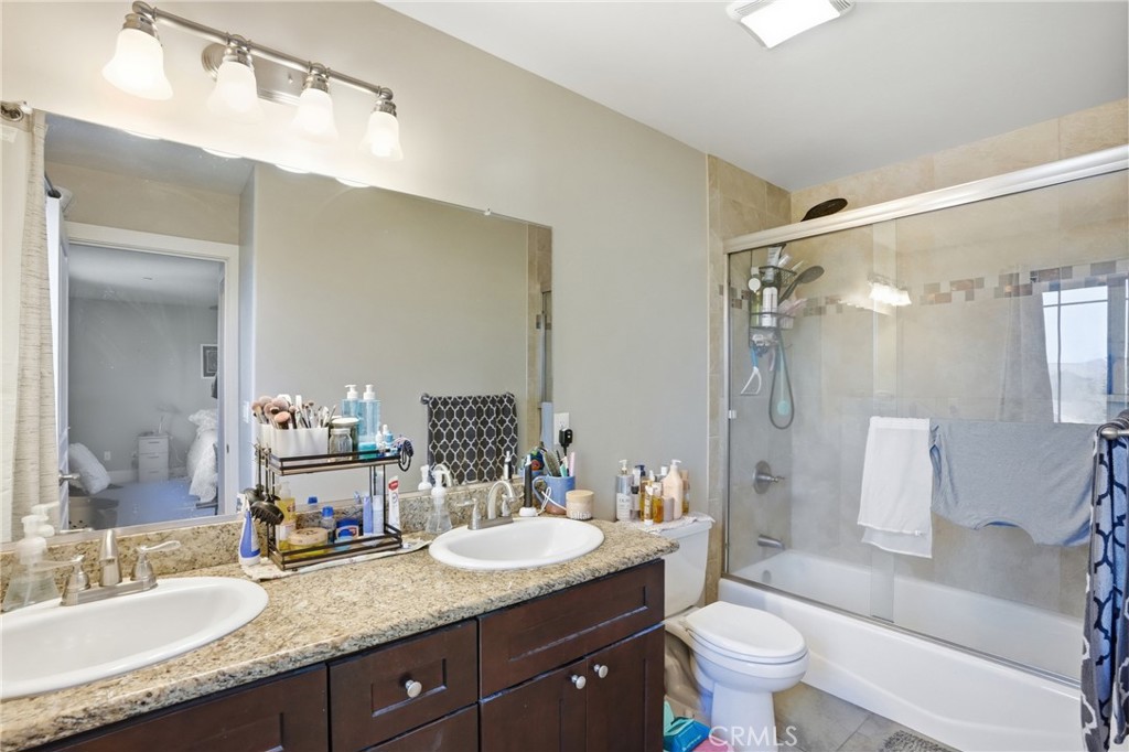 2039 Vista Oaks Way Property Photo 10