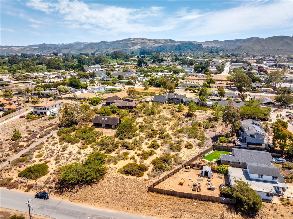 1295 San Luis Property Photo 9