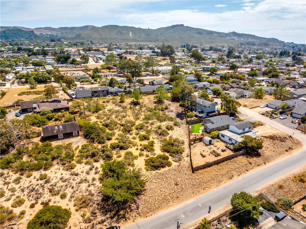 1295 San Luis Property Photo 11