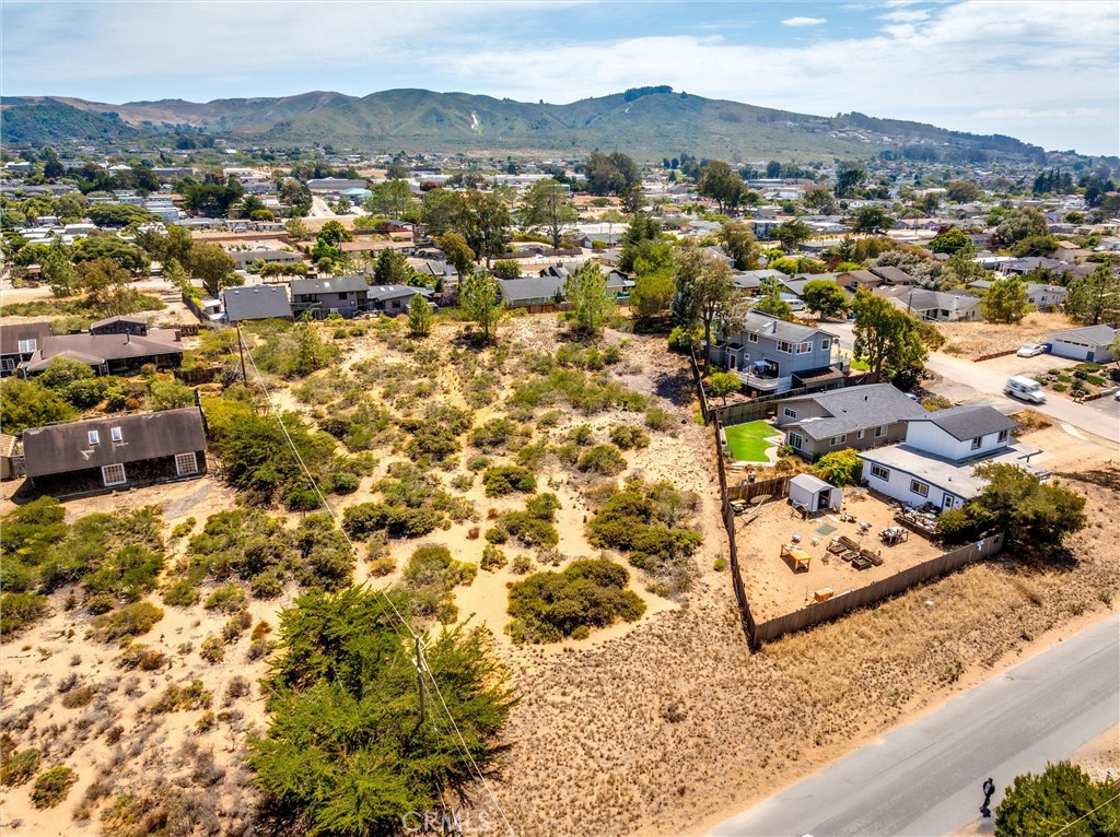 1295 San Luis Property Photo 15
