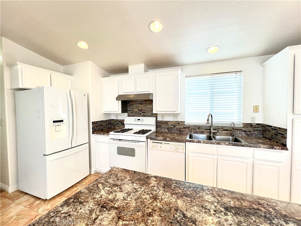 449 W Tefft 17 Property Photo 2