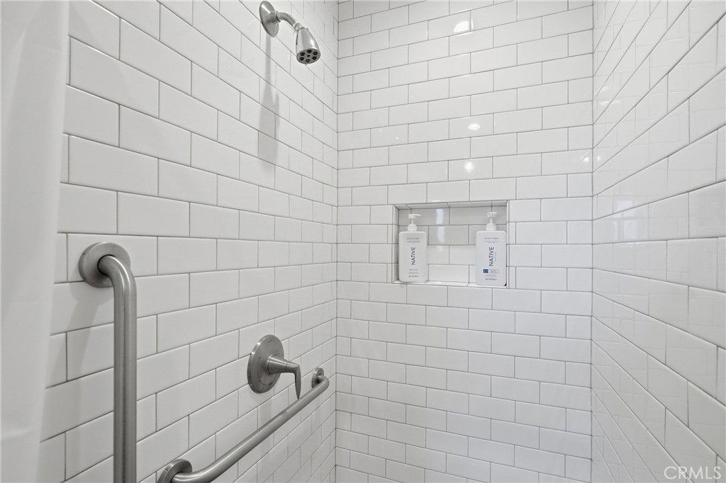 321 & 319 W Mission Property Photo 30