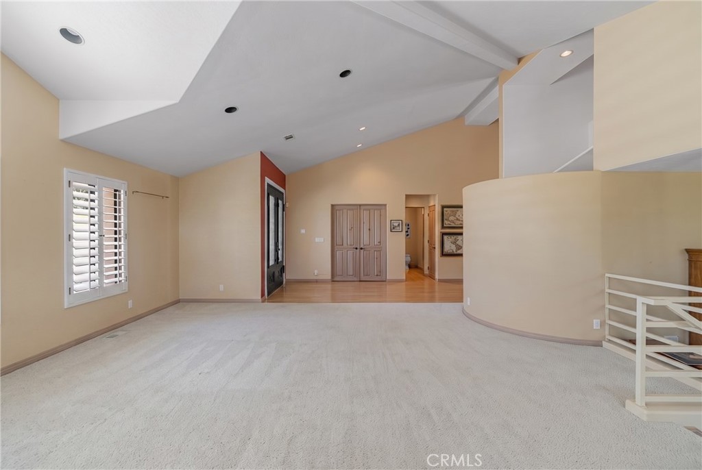 5939 Oakhill Drive Property Photo 13