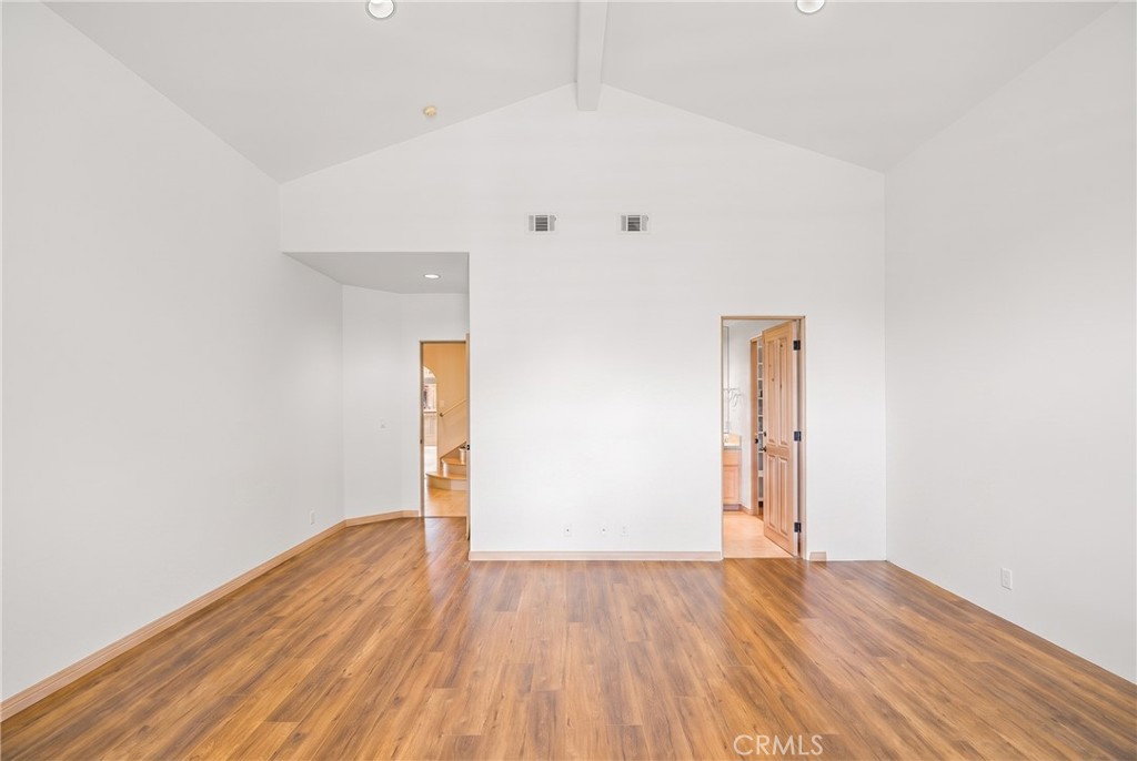 5939 Oakhill Drive Property Photo 15