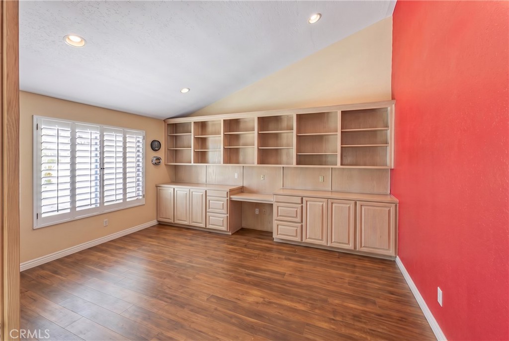 5939 Oakhill Drive Property Photo 16