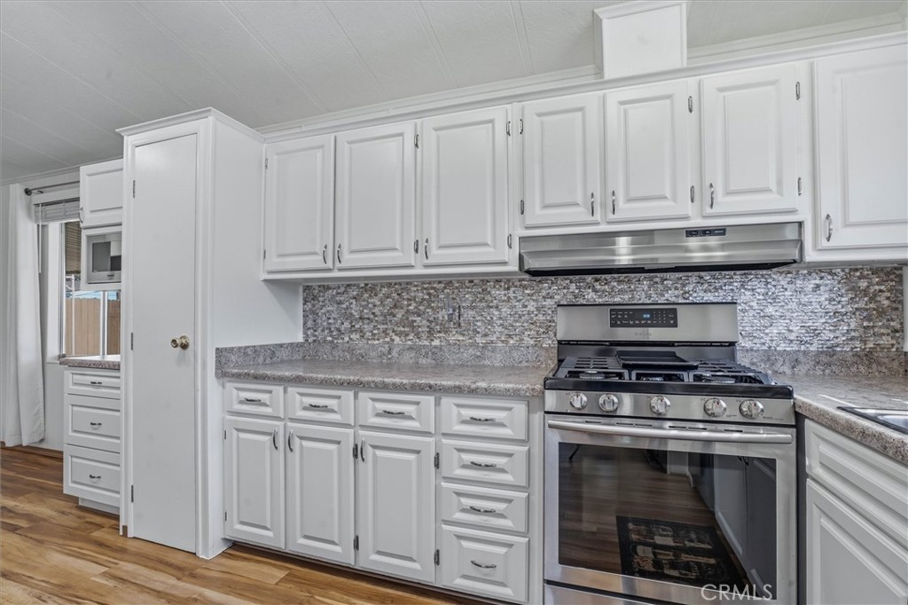519 W Taylor Street 185 Property Photo 11