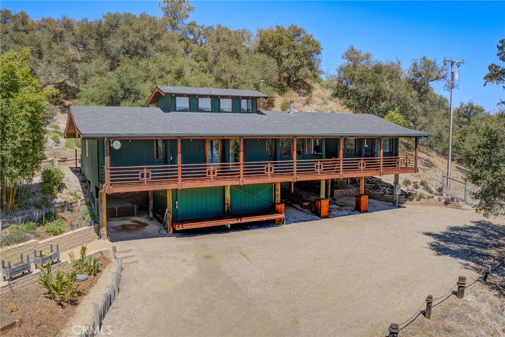 1615 Bee Canyon Road Property Photo 1