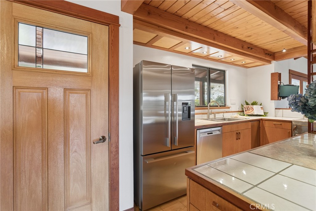 1615 Bee Canyon Road Property Photo 14