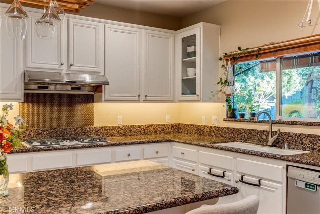 322 Montebello Oaks Property Photo 26