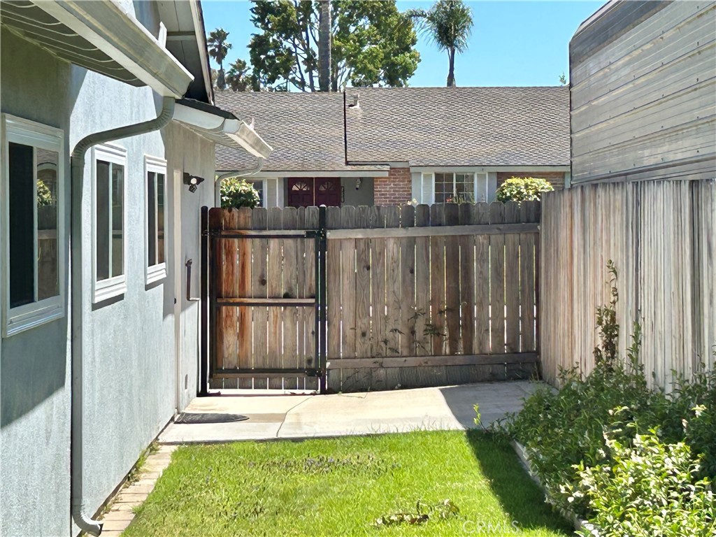 731 Foxenwood Drive Property Photo 33