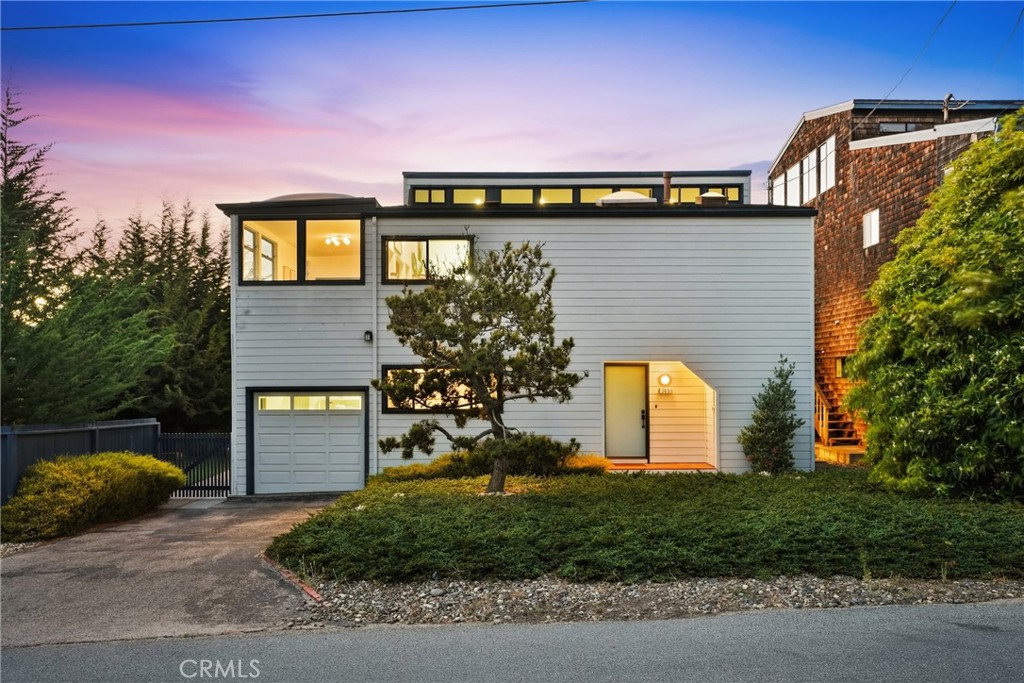 365 Bristol Street Property Photo