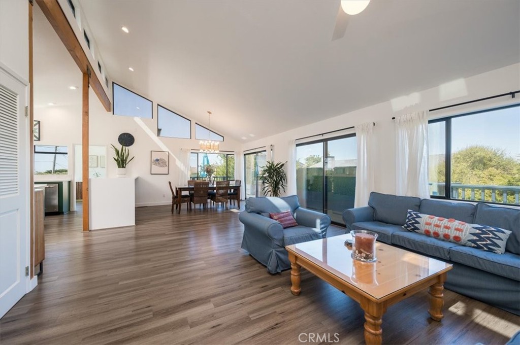 365 Bristol Street Property Photo 5
