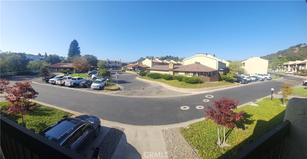 1057 Meadow Property Photo 9