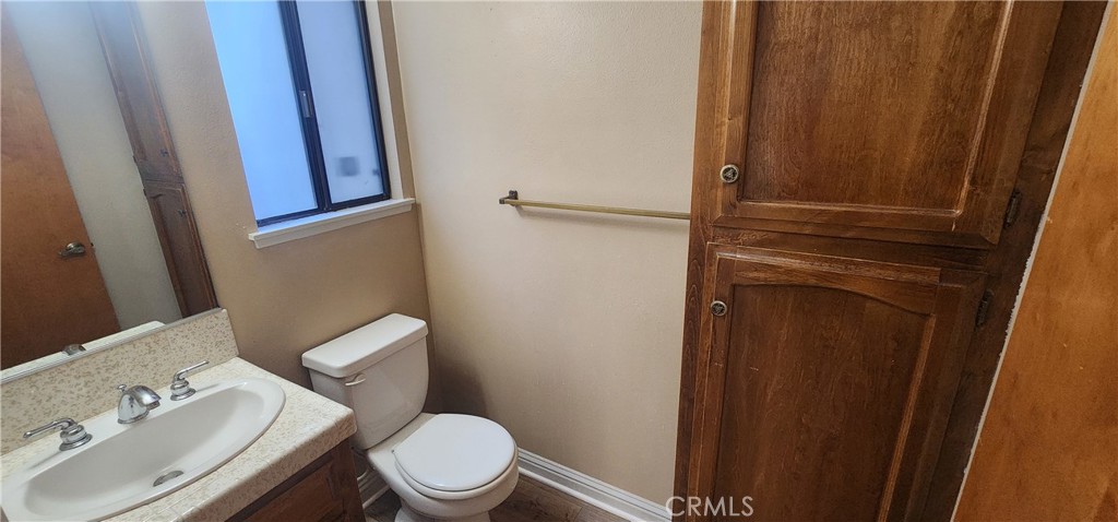 1057 Meadow Property Photo 27