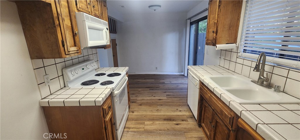 1057 Meadow Property Photo 35