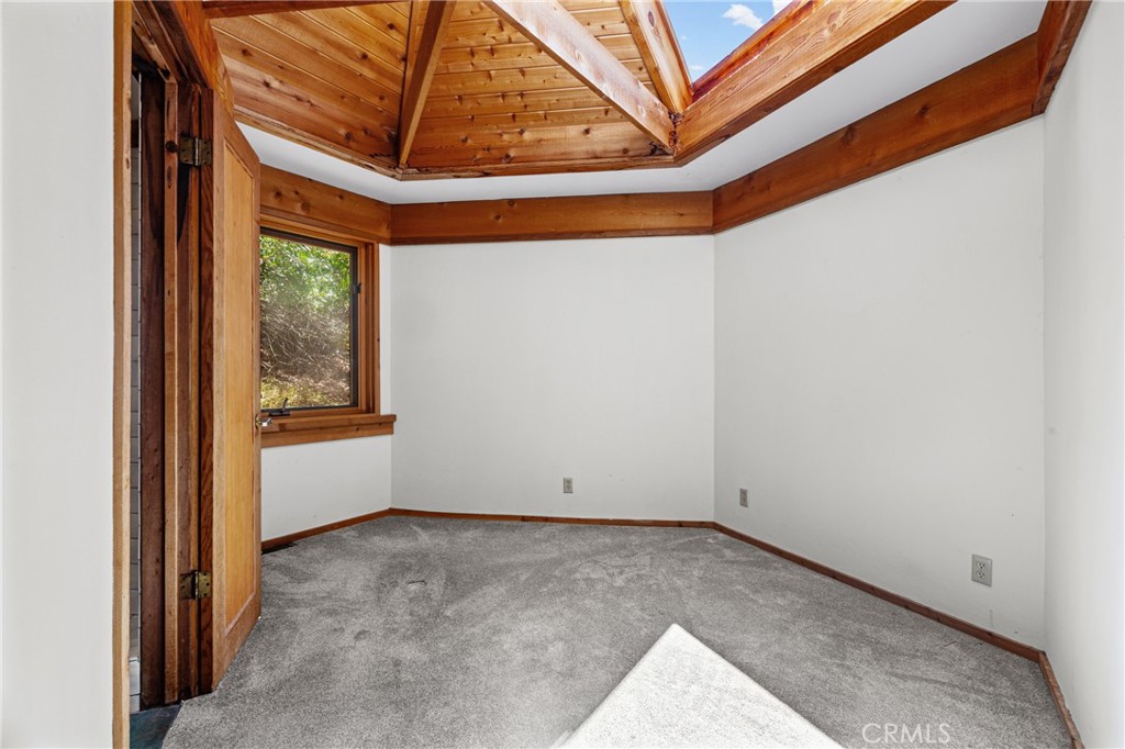 1608 Bradford Rd. Property Photo 8