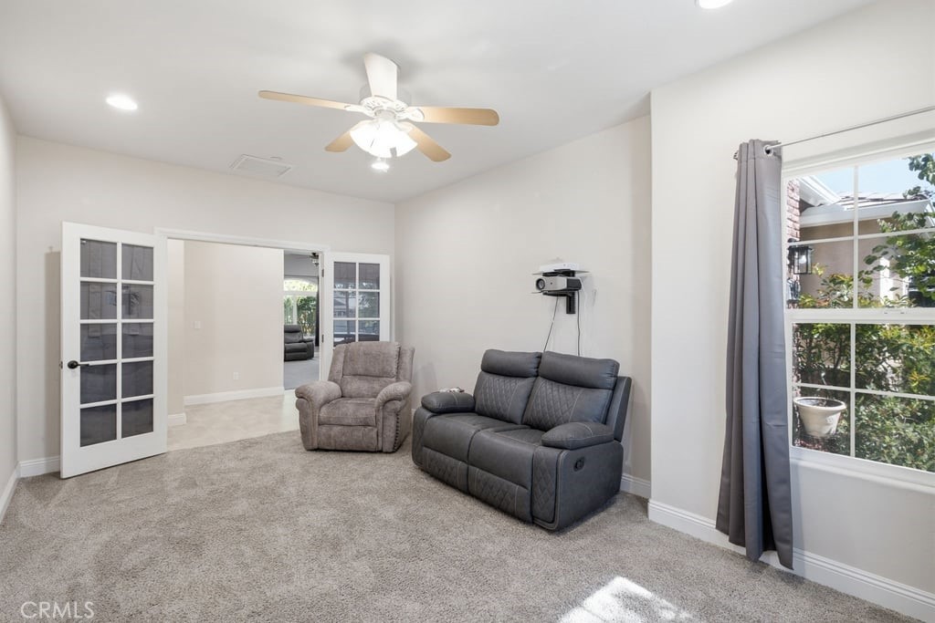 405 Hillard Property Photo 25