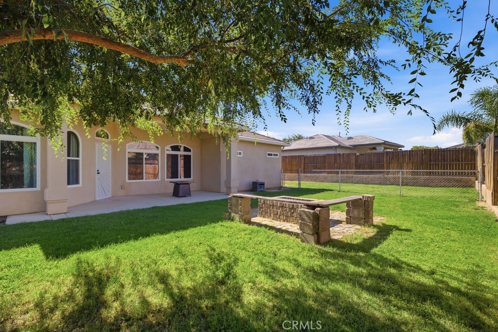 405 Hillard Property Photo 45