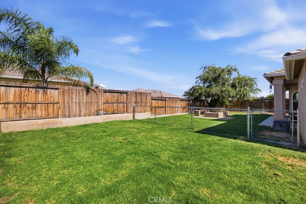 405 Hillard Property Photo 46