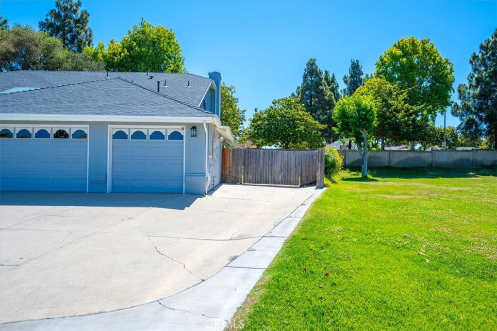 838 Rain Tree Court Property Photo 13