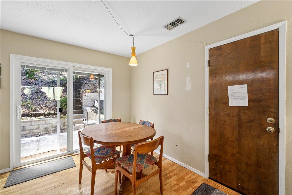 8390 Del Rio Property Photo 7
