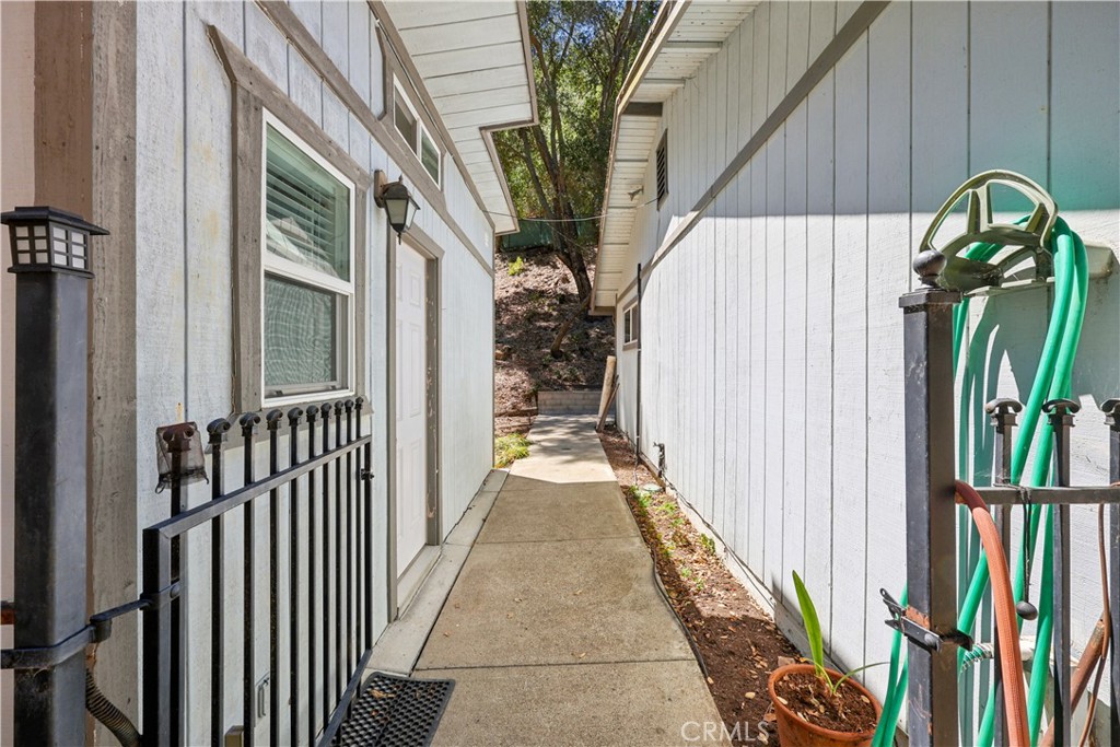 8390 Del Rio Property Photo 21