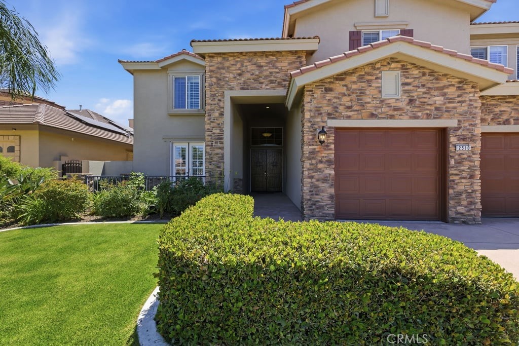 2510 Edingal Property Photo 4