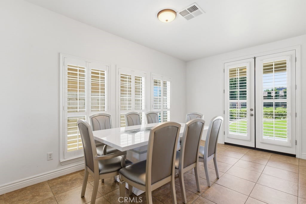 2510 Edingal Property Photo 14