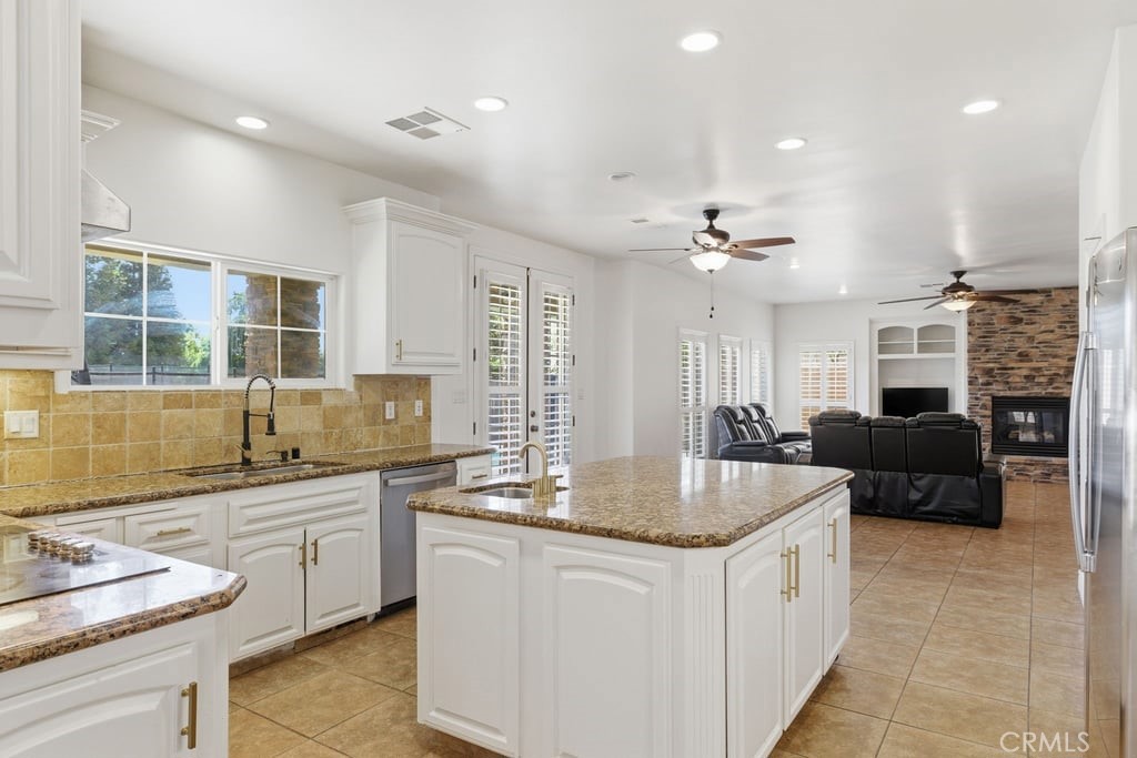 2510 Edingal Property Photo 17