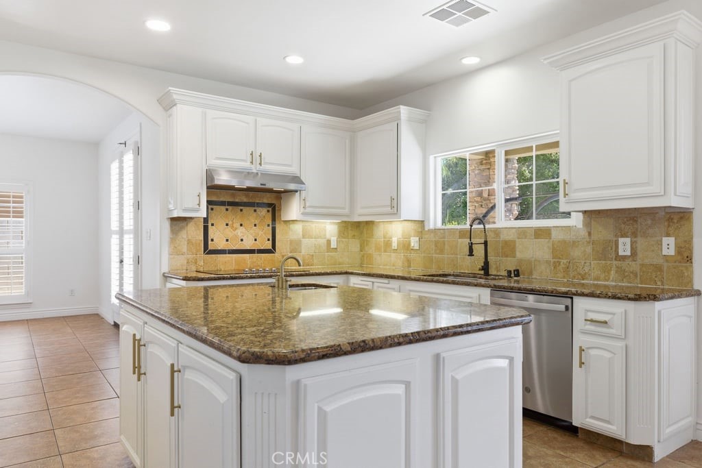 2510 Edingal Property Photo 20