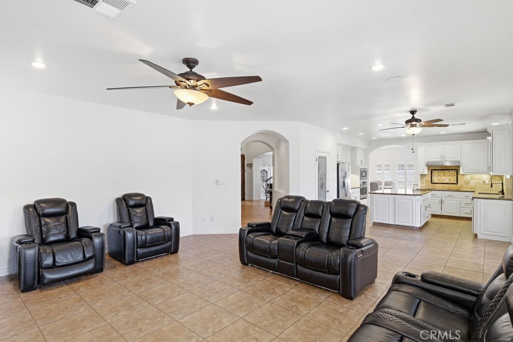 2510 Edingal Property Photo 31