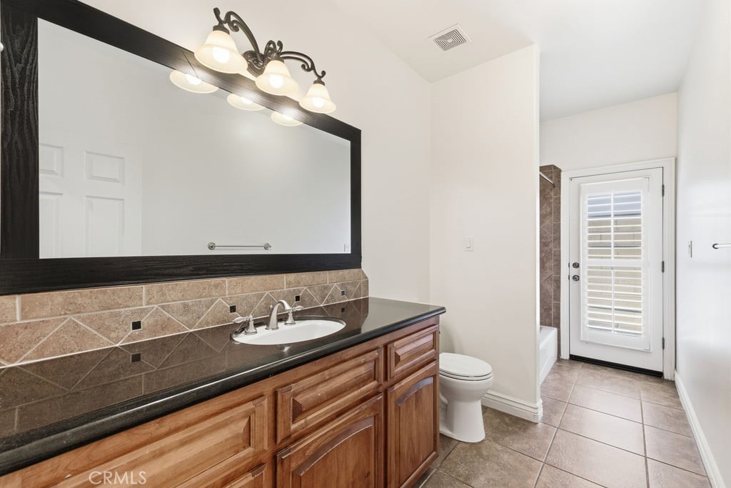2510 Edingal Property Photo 35