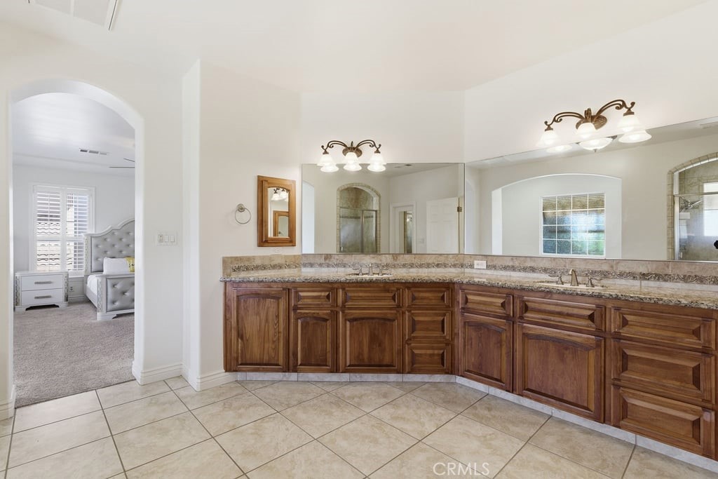 2510 Edingal Property Photo 59