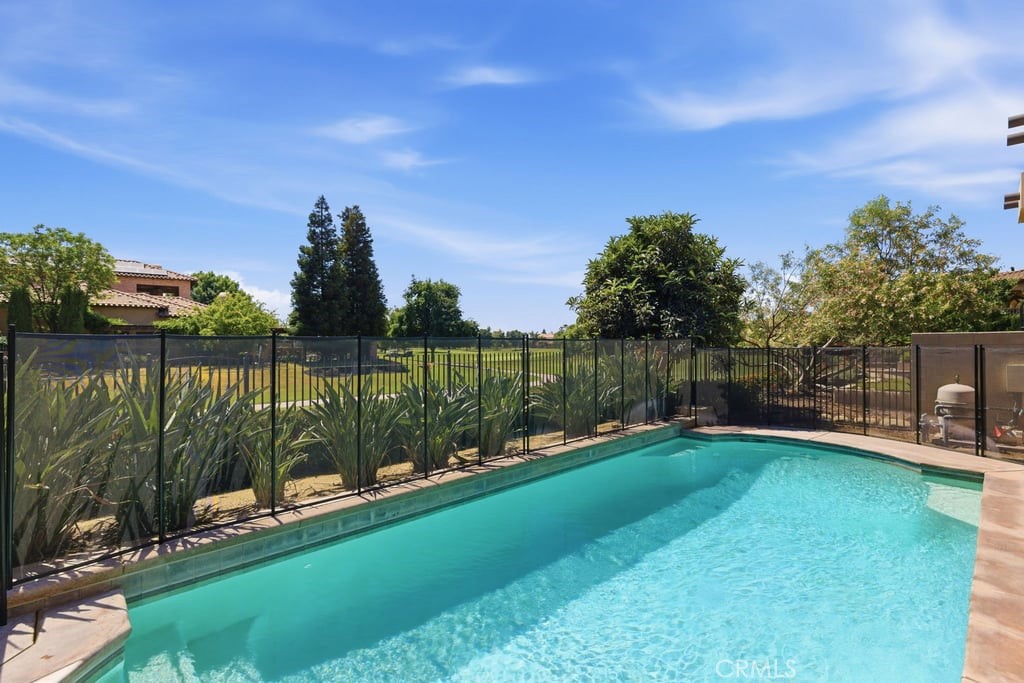 2510 Edingal Property Photo 70