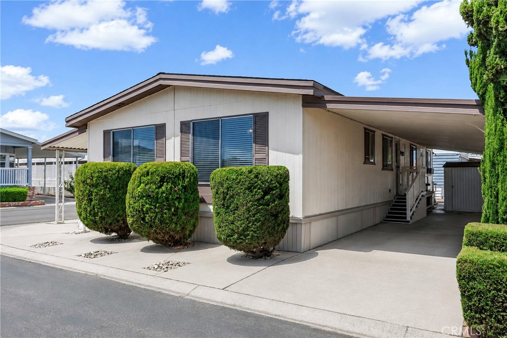 1121 Via Contento Property Photo 3
