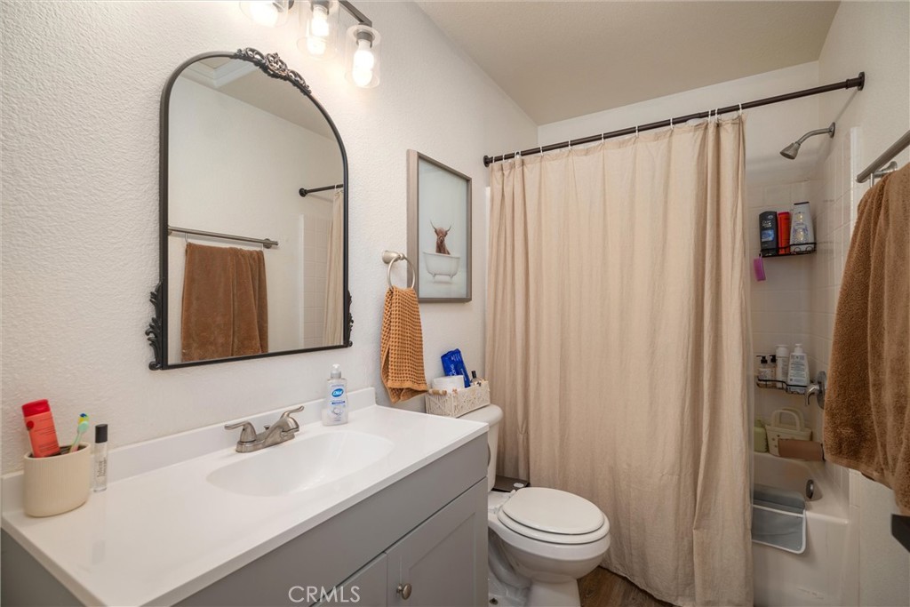 2208 Pullman Avenue Property Photo 15