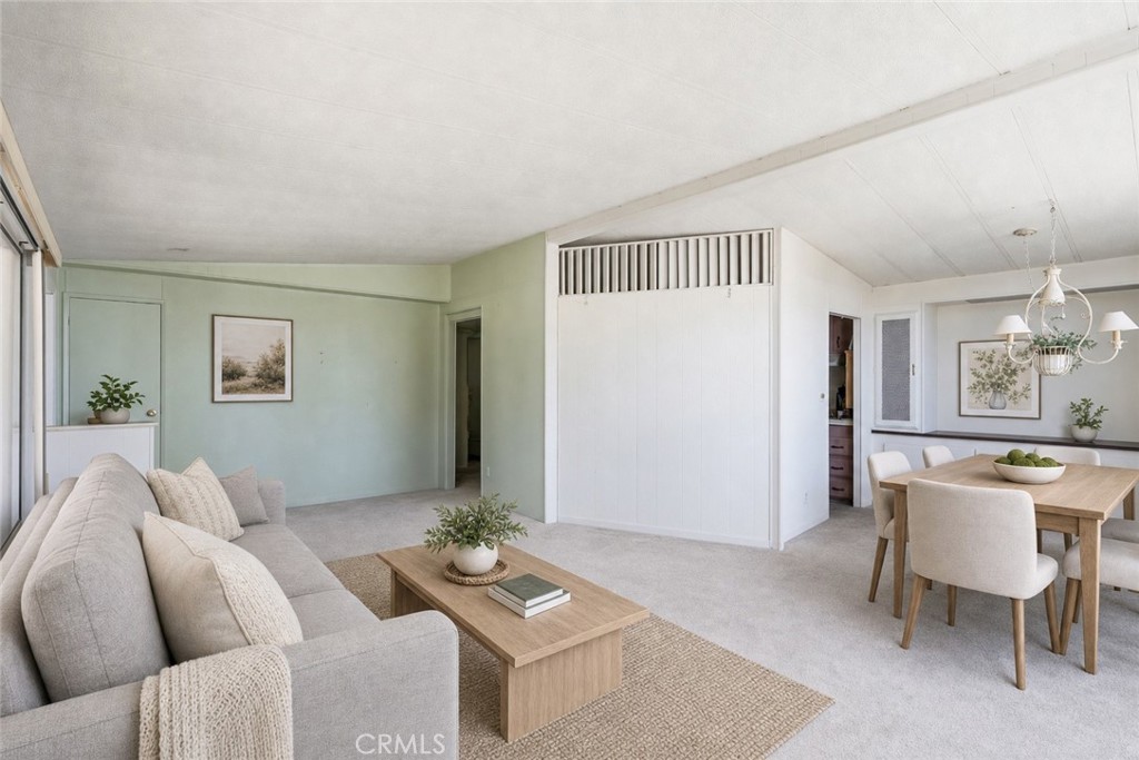 20 Via Santa Barbara Property Photo 4