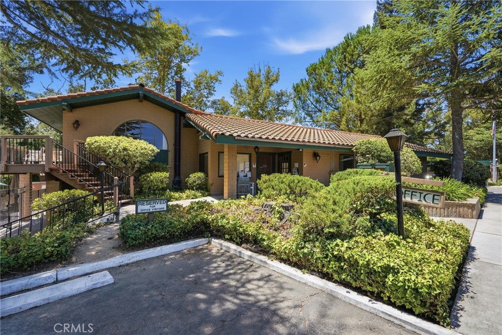 20 Via Santa Barbara Property Photo 27