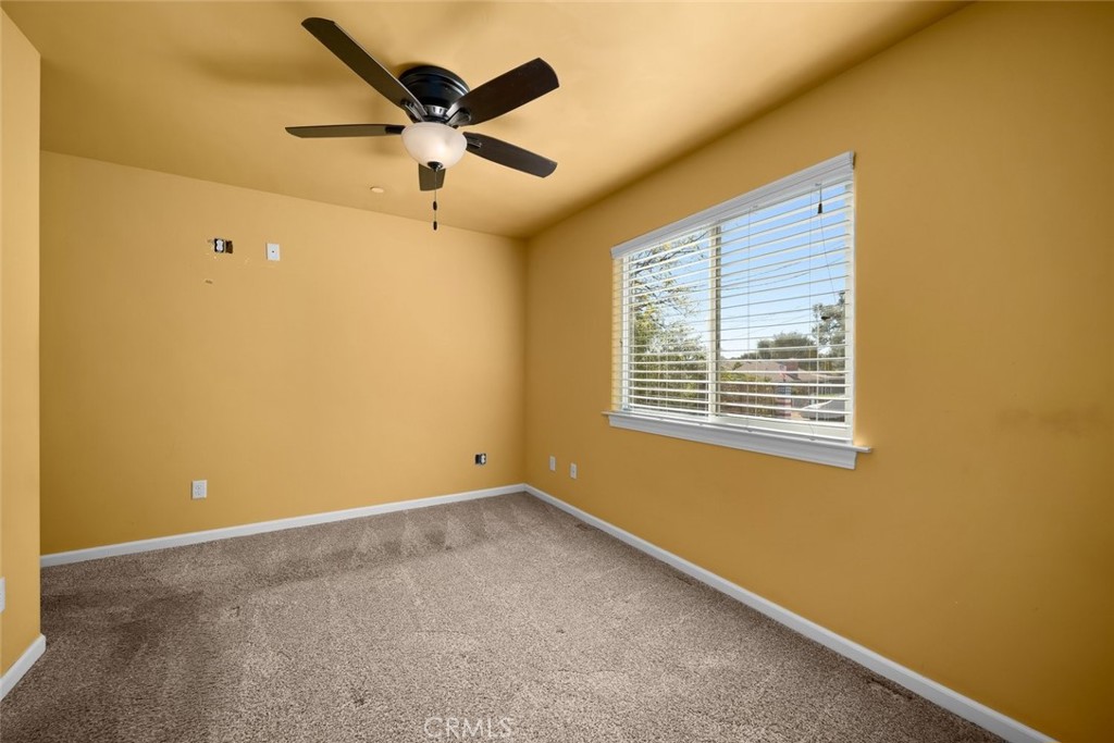 726 Gough Avenue Property Photo 10