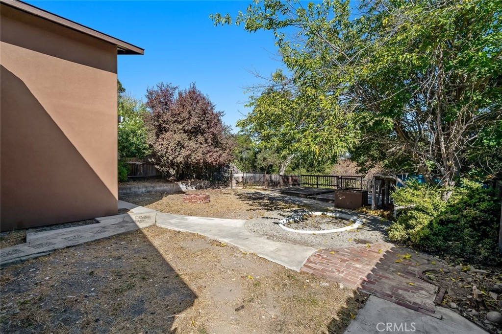 726 Gough Avenue Property Photo 23