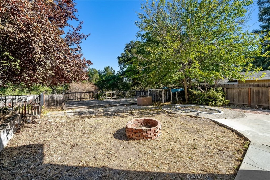 726 Gough Avenue Property Photo 25