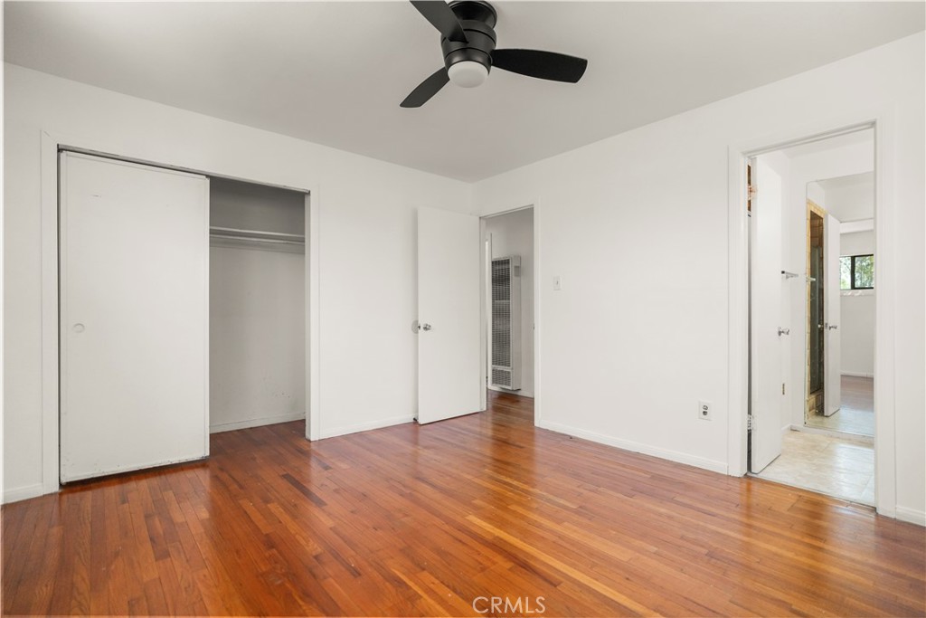 2804 Pomona Property Photo 24