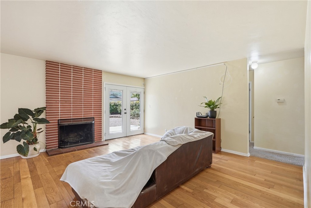 1108 E Mango Property Photo 7
