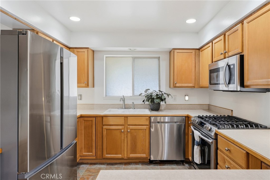 1108 E Mango Property Photo 16