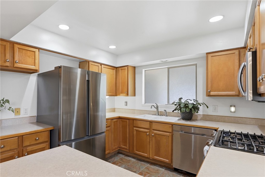 1108 E Mango Property Photo 17