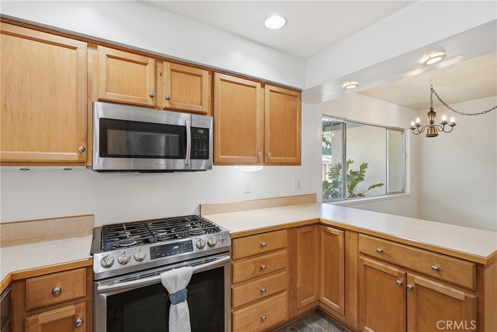 1108 E Mango Property Photo 19
