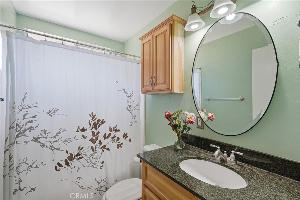 1108 E Mango Property Photo 22