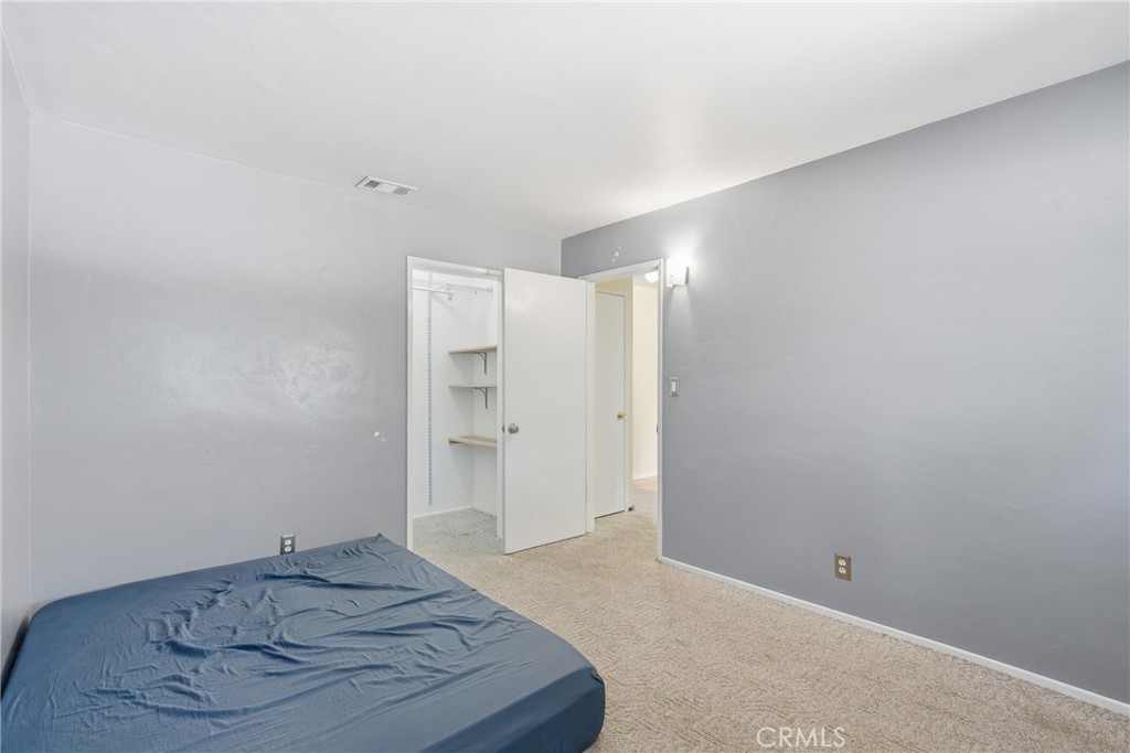 1108 E Mango Property Photo 24