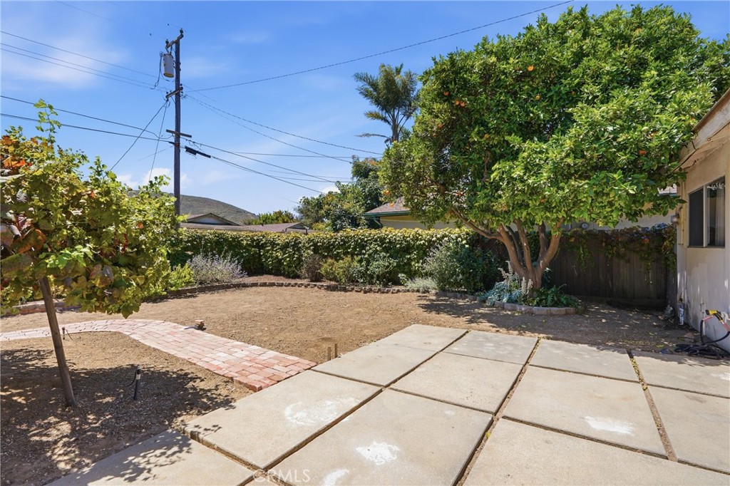 1108 E Mango Property Photo 29