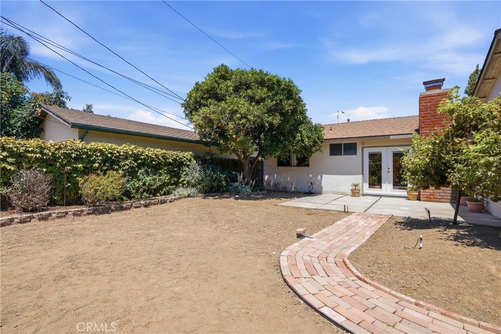 1108 E Mango Property Photo 32